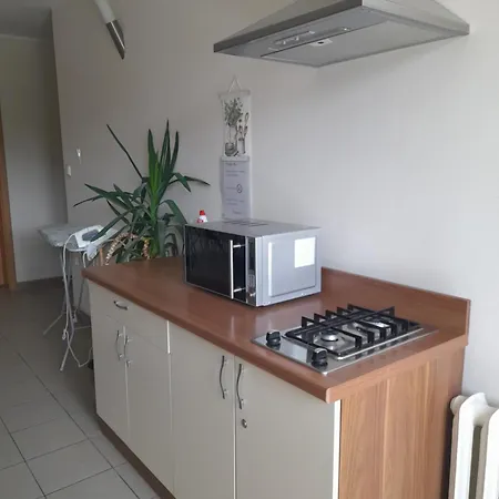 Проживание в семье Lewada Trzyosobowy Z Balkonem