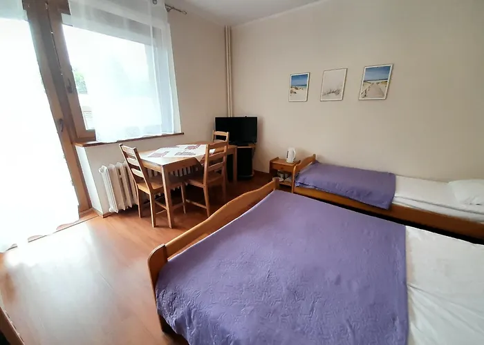 Δωμάτια σε οικογενειακή κατοικία Lewada Trzyosobowy Z Balkonem